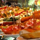 Welke tapas eet je in Sevilla in de authentieke tapasbars?