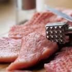 Is bewerkt vlees en rood vlees gevaarlijk?