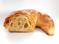 Dit is een dwarsdoorsnede van een croissant (deluxe). / Bron: SKopp, Wikimedia Commons (CC BY-SA-3.0)