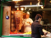 Döner kebab / Bron: (WT-shared) Shoestring at wts wikivoyage, Wikimedia Commons (CC BY-SA-4.0)