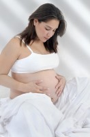 Een jodiumtekort tijdens de zwangerschap heeft ook gevolgen voor het ongeboren kind / Bron: Zerocool, Pixabay